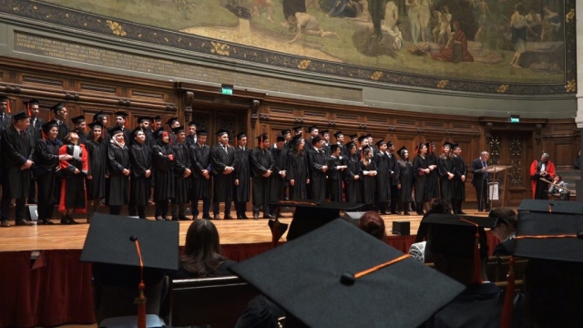 Remise des diplômes MBA à la 14ème promotion à la Sorbonne